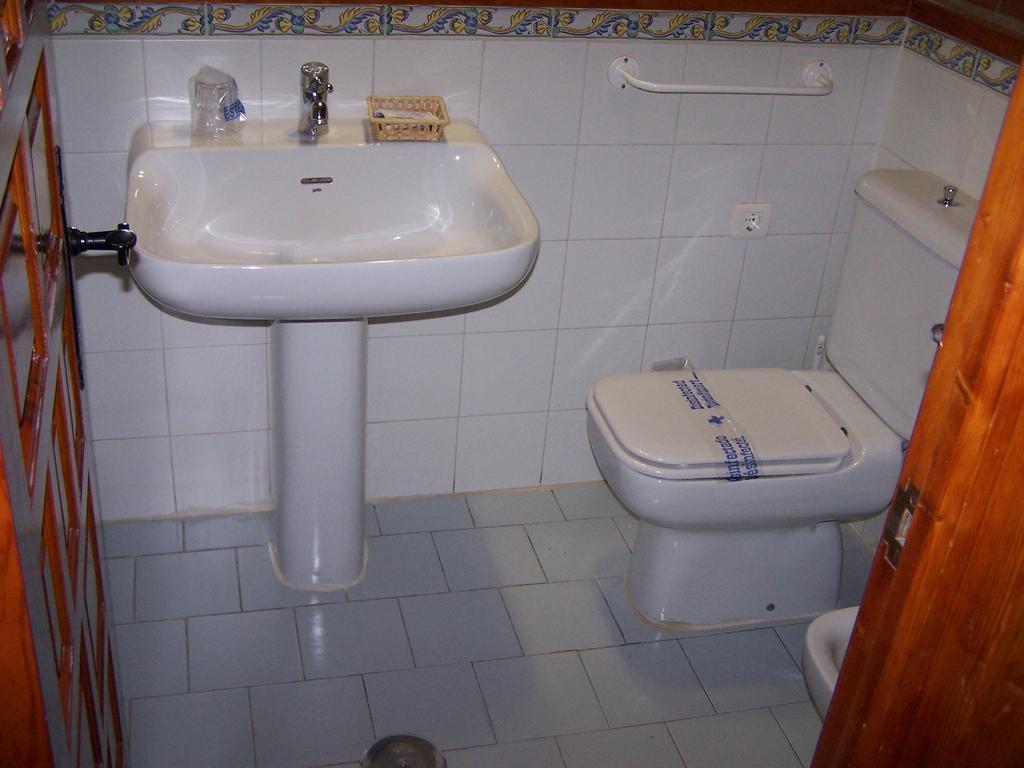 סיירה נבדה Hotel Montesol Arttyco חדר תמונה